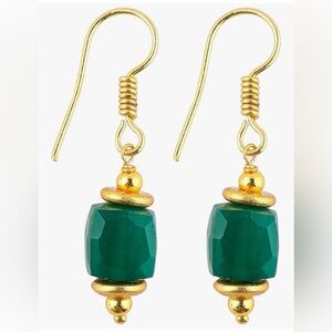 NJ Craft Gorgeous Green Onyx and Gold Tone Natural Stone Earrings! New in Box!